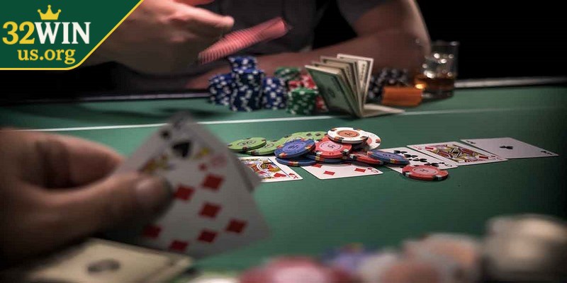 Dừng lại đúng thời điểm là chiến thuật chơi Poker vô cùng hiệu quả